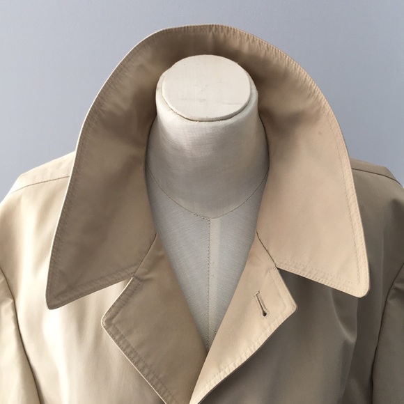 Aquascutum trench coat size L, with pockets. - Picture 5 of 9